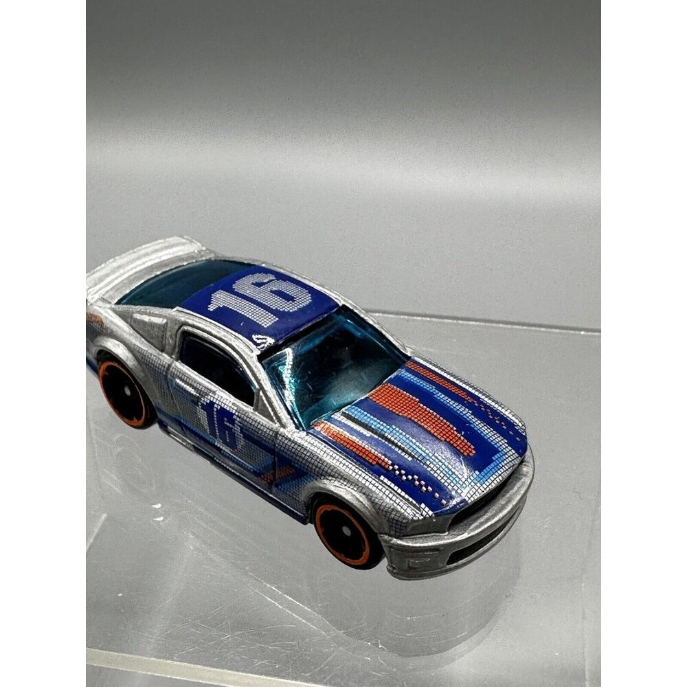 Hot Wheels 07’ Ford Mustang Silver Blue #16 Mattel 2015 Loose Gold Rims READ